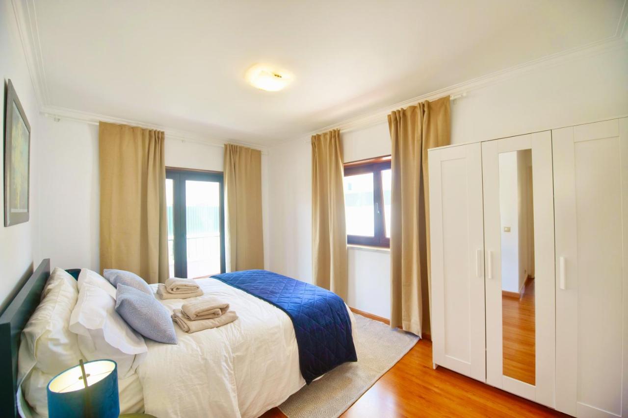Happy Holiday Cascais - Parede Apartment Exterior photo
